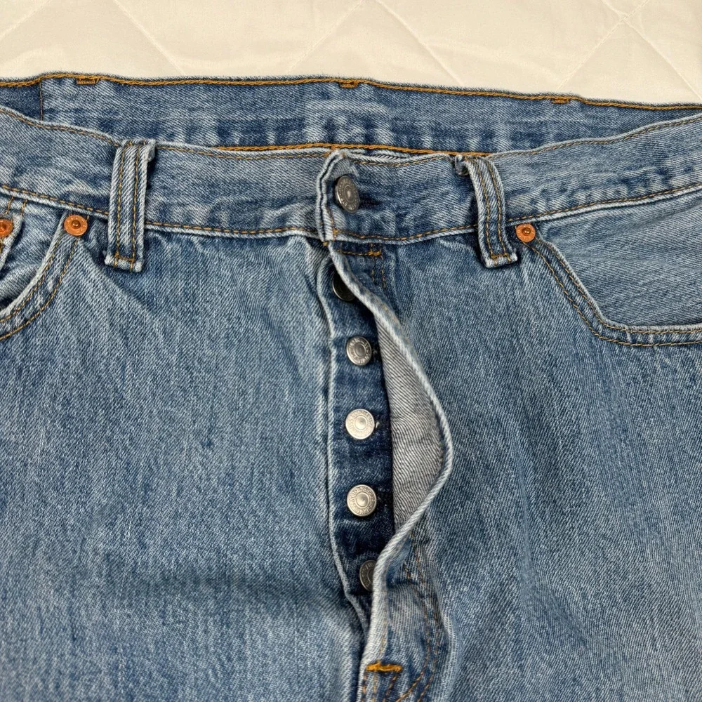 Levi's 501 Original Jeans Men's 40x36 Medium Stonewash Button Fly Straight